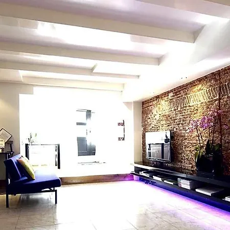 招待所 Boutique